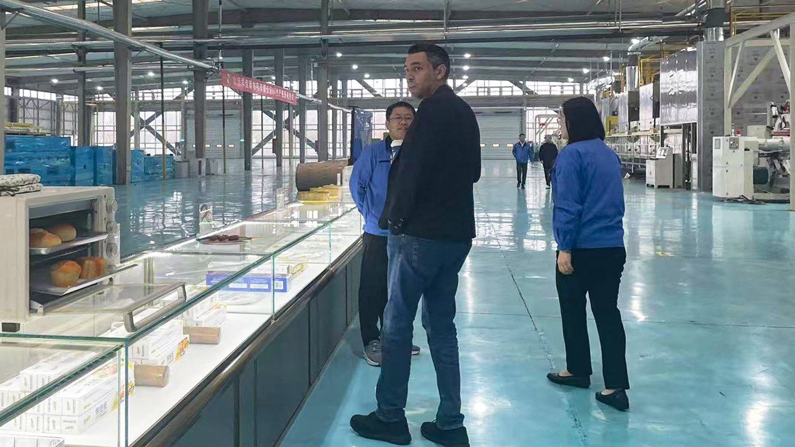 Foreign customers visit