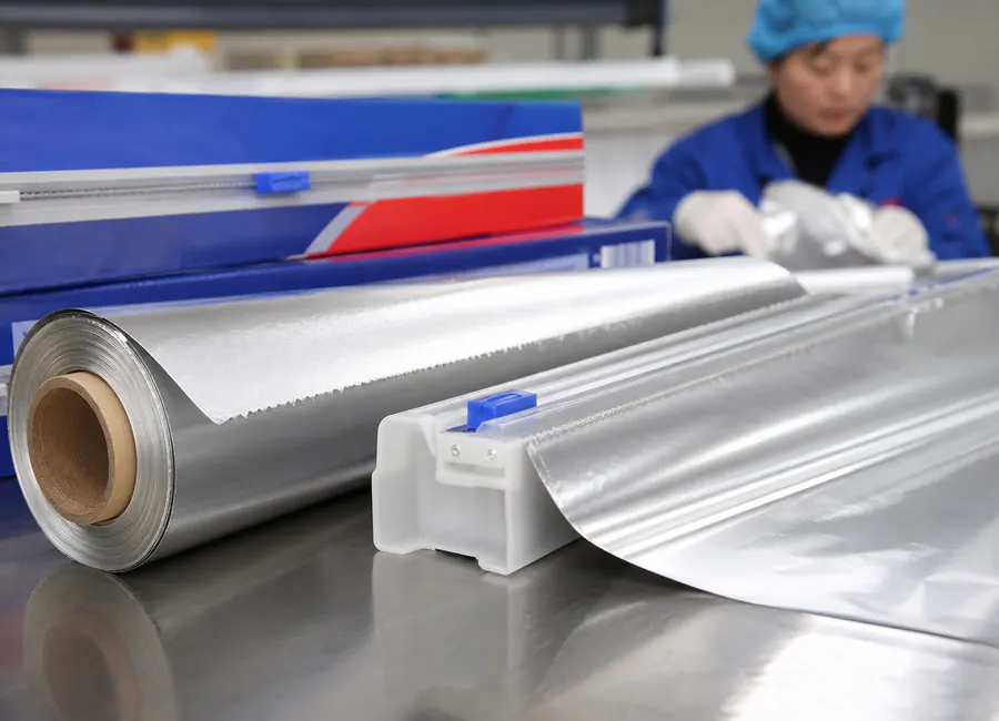 household aluminum foil rolls with cores, retail boxes and optional cutter systems procurement overview